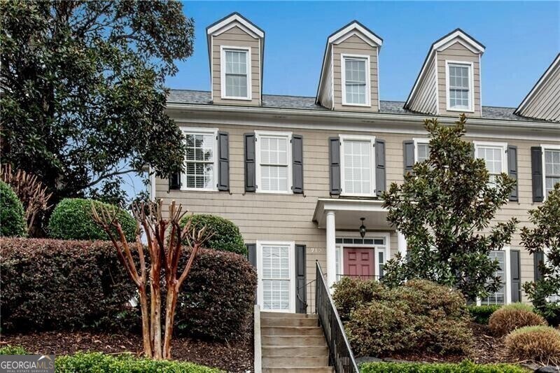 Primary Photo - 712 Charles Allen Dr NE