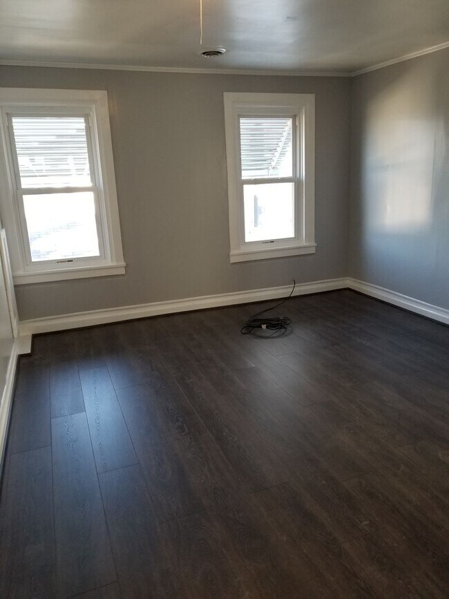 Foto del edificio - 224 W North St