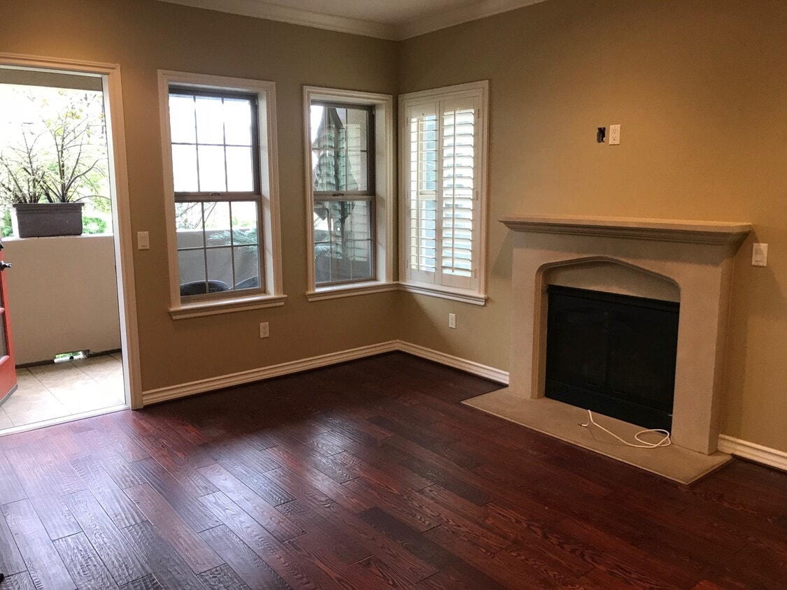 Building Photo - 432 S Willaman Dr