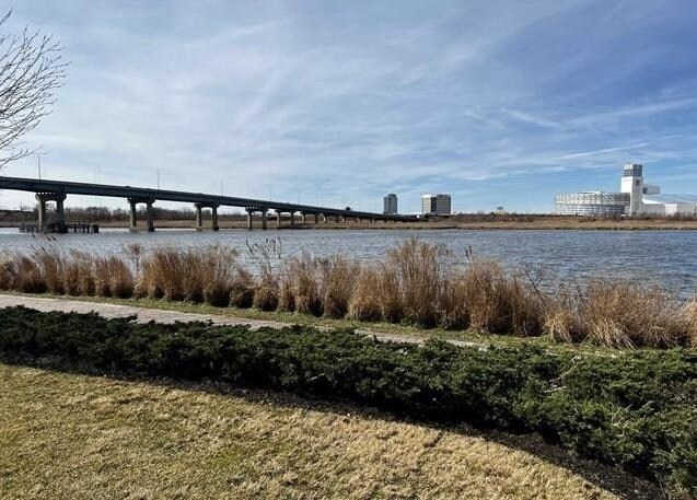 Foto del edificio - 24 MALLARD Pl