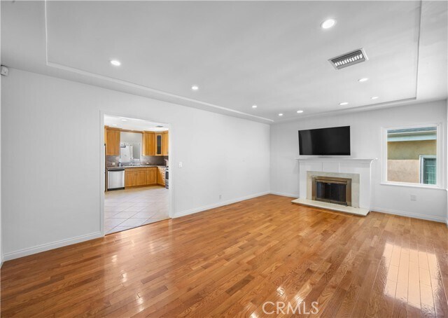 Foto del edificio - 826 E Olive Ave