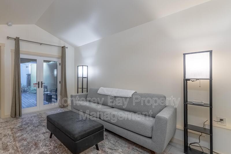 Foto principal - 543 Foam St