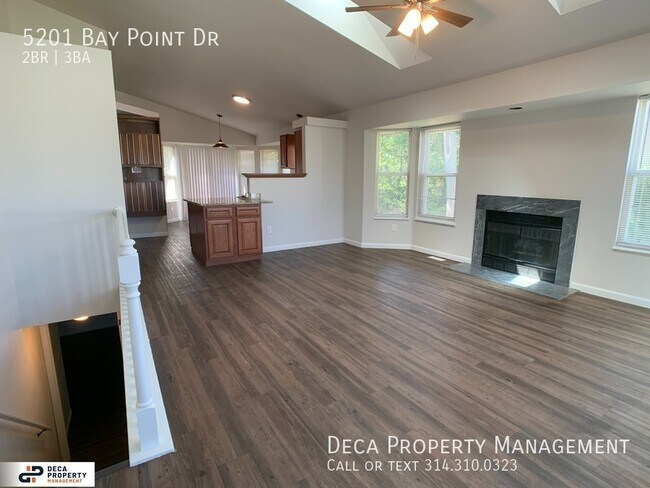 Building Photo - 2 Bedroom House