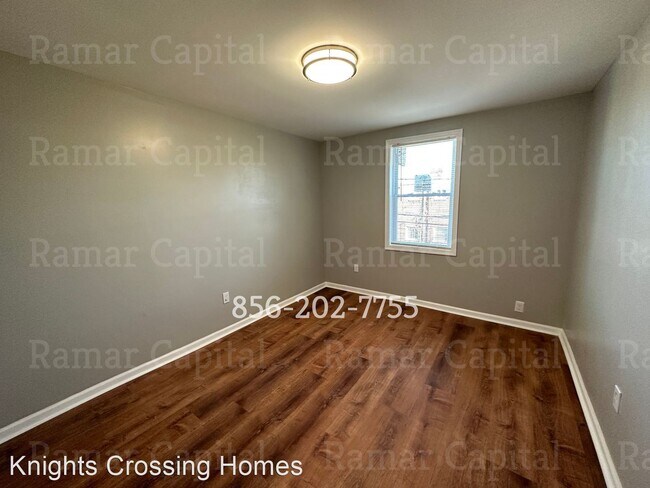 Building Photo - 3 br, 1 bath House - 610 Randolph Street