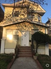 Building Photo - 95-31 111th St