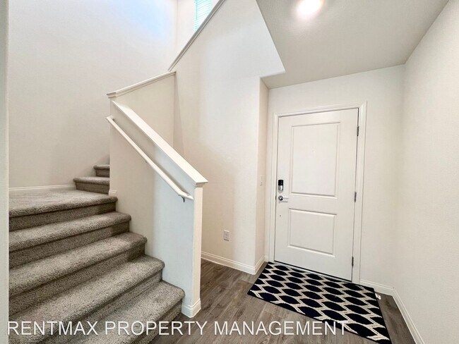 Foto del edificio - 3 br, 2.5 bath House - 6839 ORANGE CRUSH ST