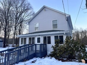 Building Photo - 13 Herlings Rd