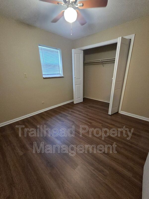 Building Photo - 5801 Woodson Dr