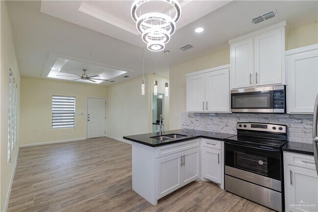 Foto del edificio - 9223 N 59th Ln