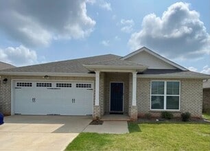 Building Photo - 107 Daymark Dr
