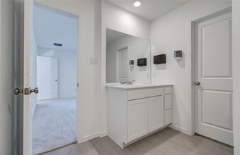 Building Photo - 14845 N Ascot Bnd Cir