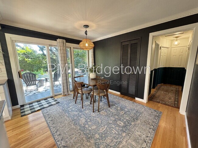Foto del edificio - 9500 SW Ardenwood St