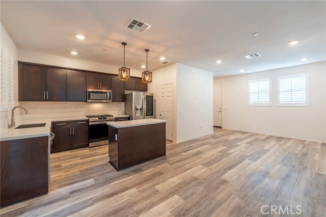 Foto del edificio - 24604 Westwind Pl