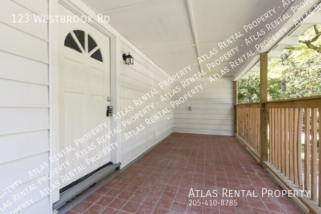 Foto del edificio - 123 Westbrook Rd