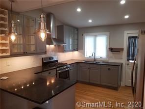 Foto del edificio - 353 W Center St