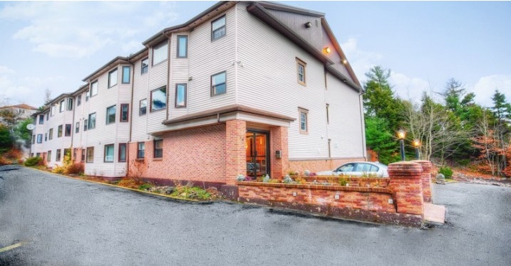 Photo principale - 18 Basinview Dr