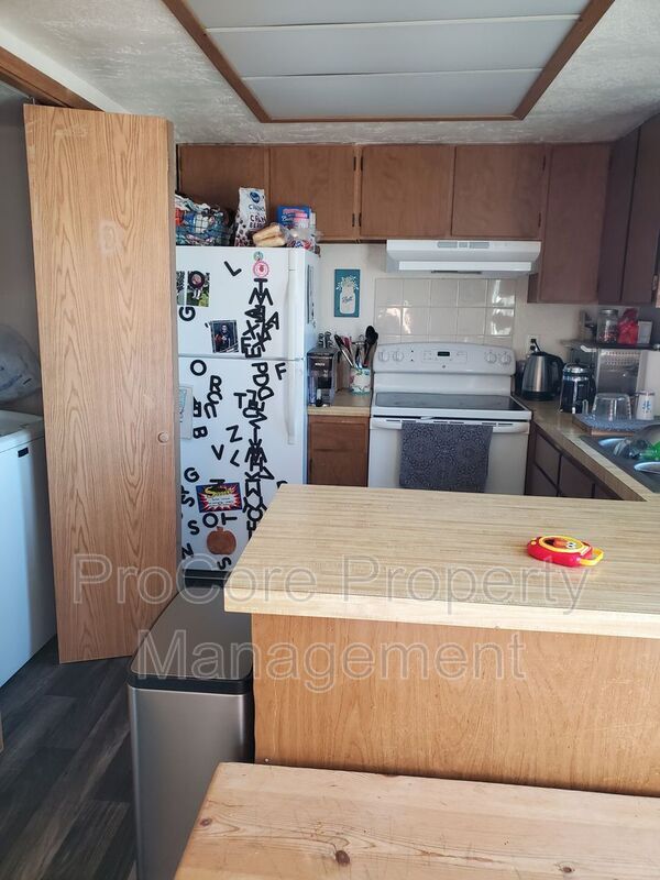 Foto del edificio - 1228 S Juniper St