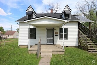 Building Photo - 406 Wilson Ave