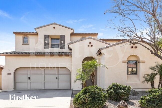 Building Photo - 17017 W Magnolia St