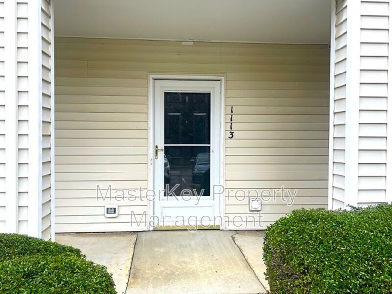 Foto principal - 1113 Chenille Dr