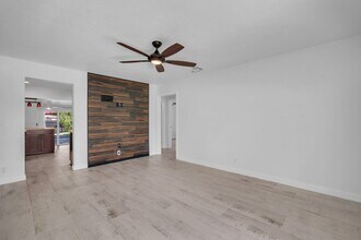 Building Photo - 1623 Fletcher St