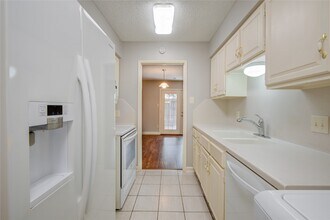 Building Photo - 14529 Misty Meadow Ln