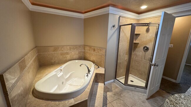 Foto del edificio - 737 N 500 E