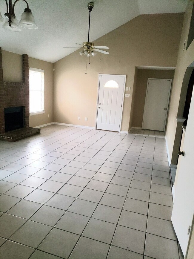 Foto del edificio - 11519 Highland Meadow Dr