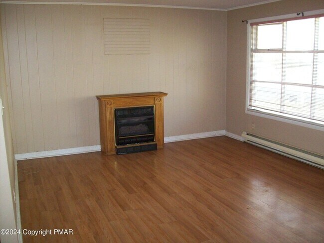 Foto del edificio - 509 Mill Creek Rd