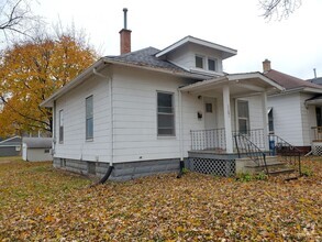 Building Photo - 1101 Forest Ave