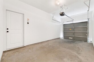 Building Photo - 4604 Indie Hts Ln