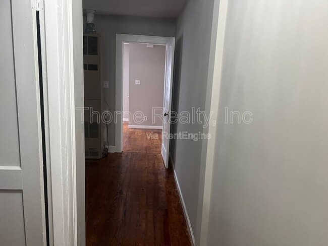 Building Photo - 633 Pennsylvania Ave