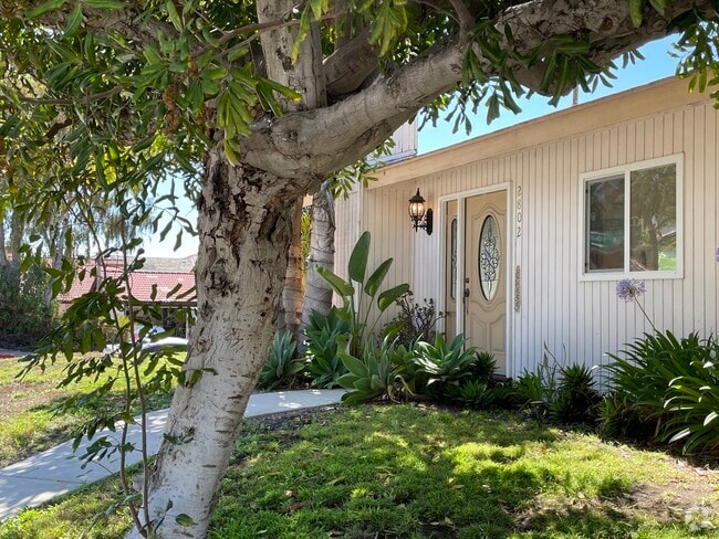 Building Photo - 2802 Cazadero Dr