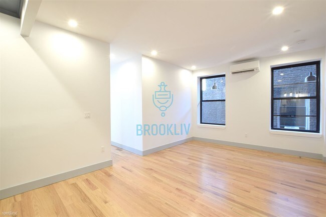 Building Photo - 97 N 10th St