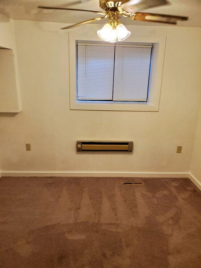 Foto del edificio - 3 bedroom in Billings MT 59101
