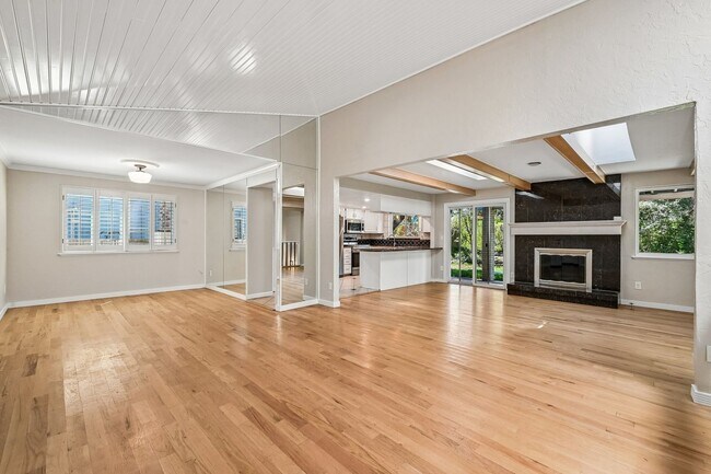 Foto del edificio - Standley Lake / 4 bedroom  / 3 bathroom