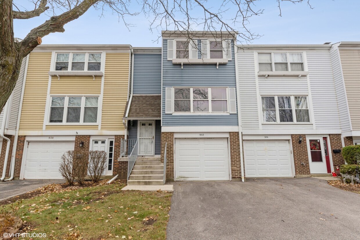 932 Banbury Ct, Schaumburg, IL 60194 Townhome Rentals in Schaumburg