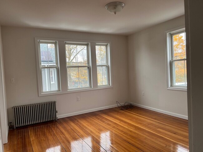 Foto del edificio - 83 Summer St