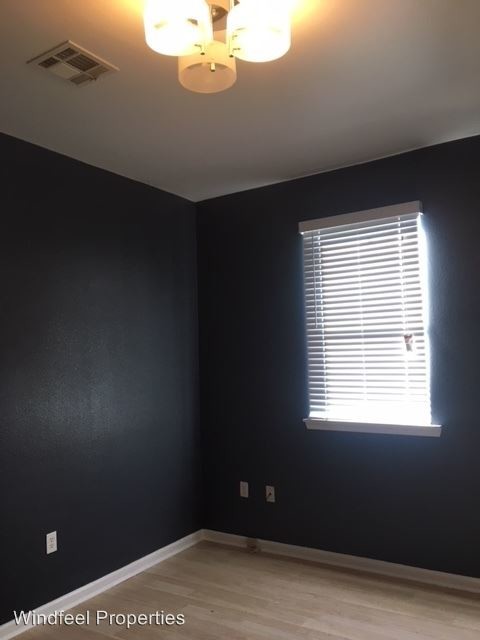 Foto del edificio - 5213 Lafaye St