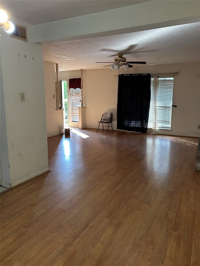 Foto del edificio - 4223 E Peachfield Cir