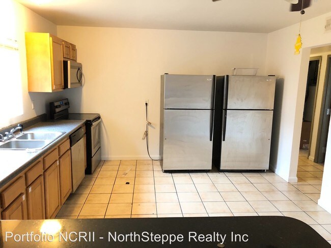 Foto del edificio - 153 E 12th Ave