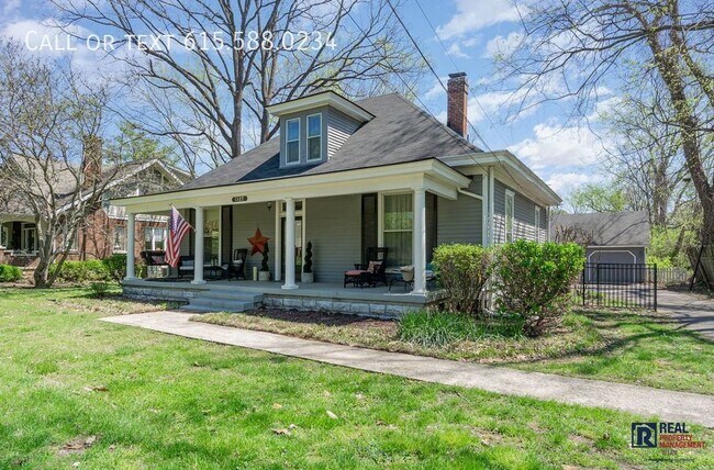 Building Photo - History Meets Southern Charm in Downtown F...