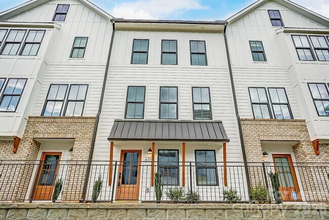 Snapshot of Floor 26 Apartments For Rent In Charlotte