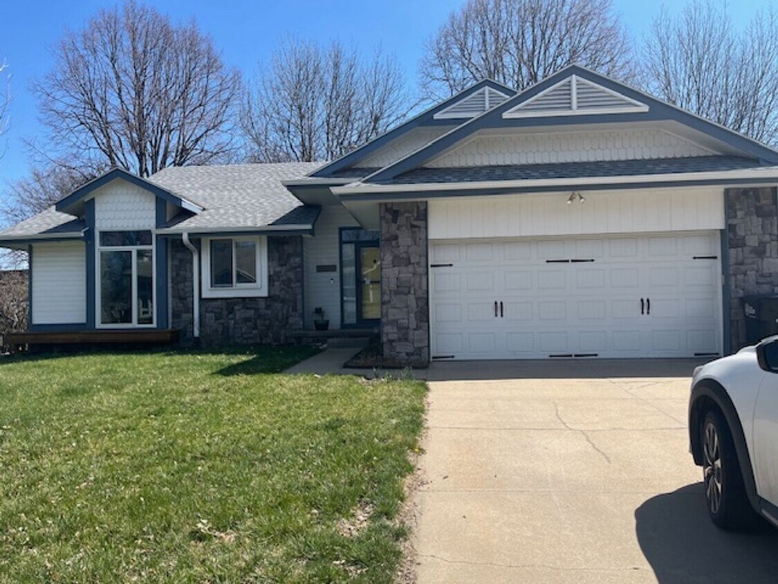 5105 S 162nd St, Omaha, NE 68135 House Rental in Omaha, NE