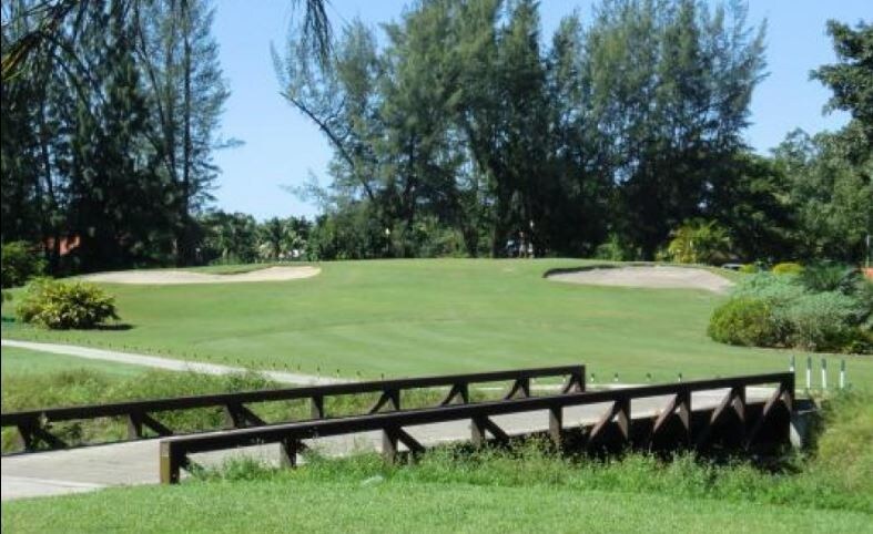 Primary Photo - 257 S Royal Poinciana Blvd