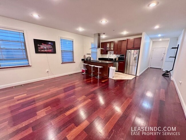 Photo - 3573 Warder St NW Apartment