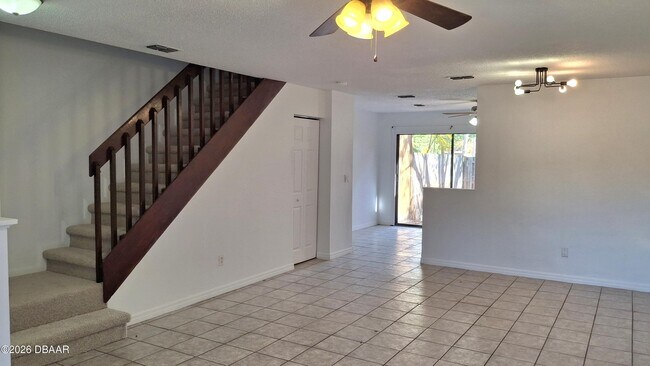 Foto del edificio - 196 W Sandalwood Ct