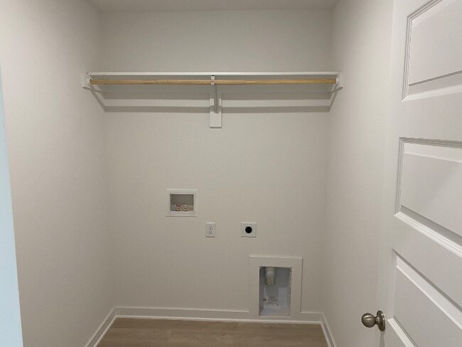 Foto del edificio - 1032 PEBBLE Dr