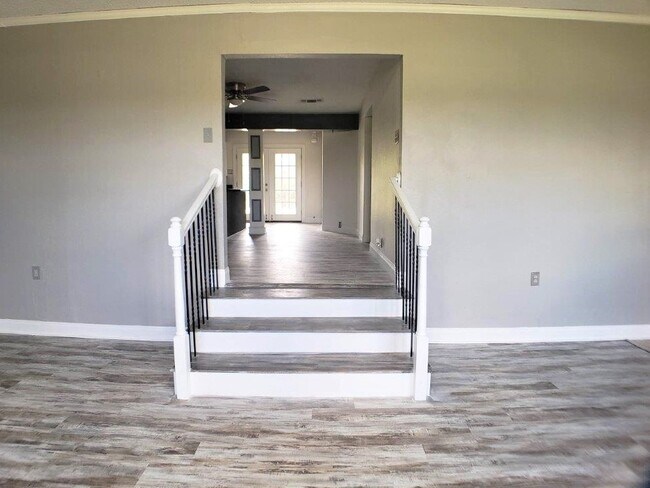 Foto del edificio - 1168 Preston Meadows Rd