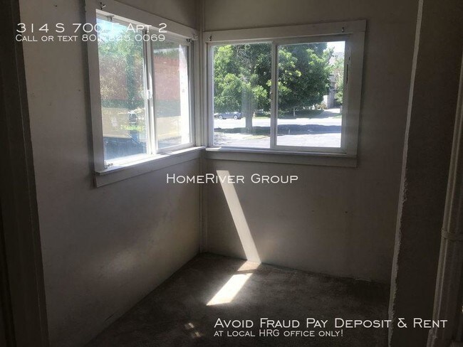 Building Photo - 2 bedroom in Salt Lake City UT 84102-2156